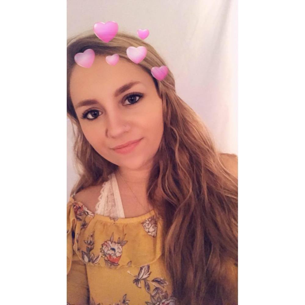 Meet your Posher, Brittany